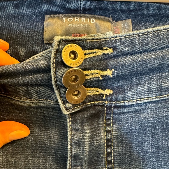 Torrid Jegging Jeans - Picture 3 of 4